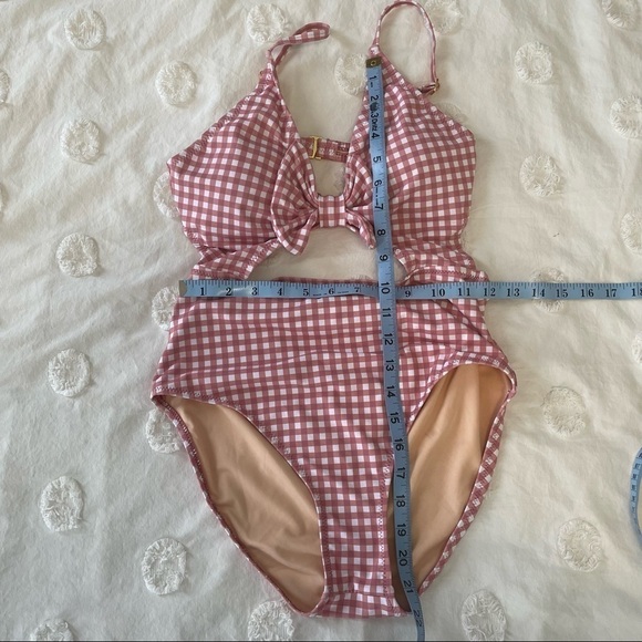 Beach Joy Bikini Brand One Piece Pink/White Check W/ Front Cut Out & Bow Size S - Picture 6 of 9